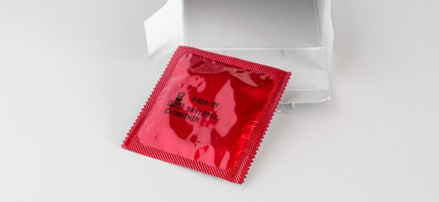 how-does-hiv-aids-spread-transmission-and-prevention