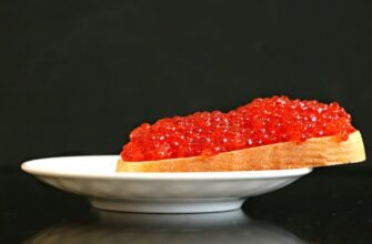 what-does-caviar-taste-like-flavor-and-types